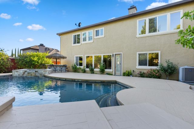 1876 Grazziani Way, Roseville, CA 95661
