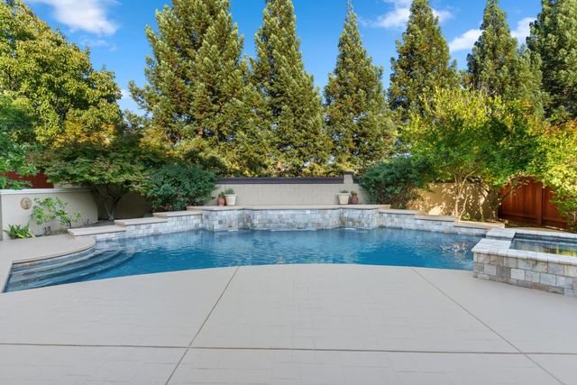 1876 Grazziani Way, Roseville, CA 95661