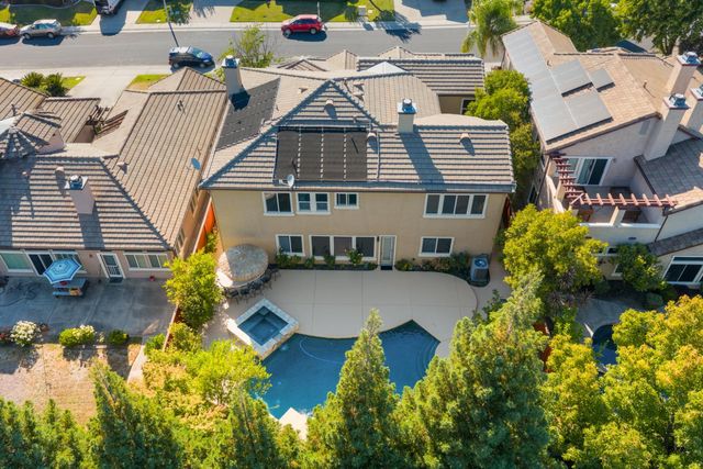 1876 Grazziani Way, Roseville, CA 95661