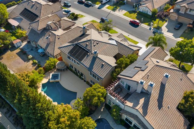 1876 Grazziani Way, Roseville, CA 95661