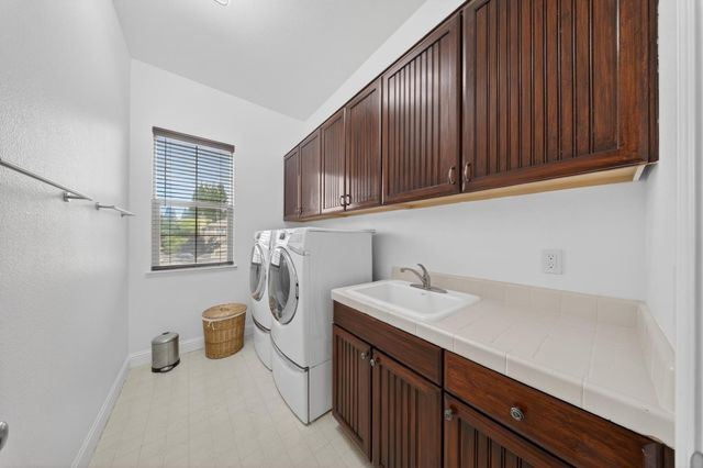 1876 Grazziani Way, Roseville, CA 95661