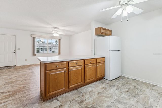 1433 THOUSAND ROSES AVENUE W, Lake Wales, FL 33853