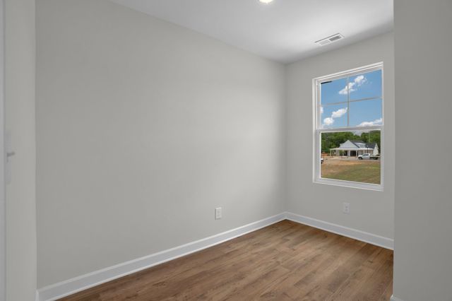 470 Bishop Pvt Blvd, Gallatin, TN 37066