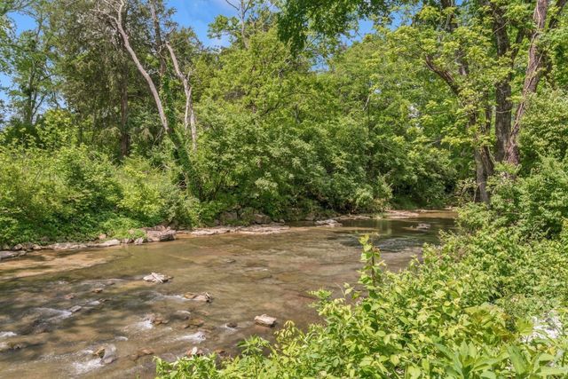 470 Bishop Pvt Blvd, Gallatin, TN 37066