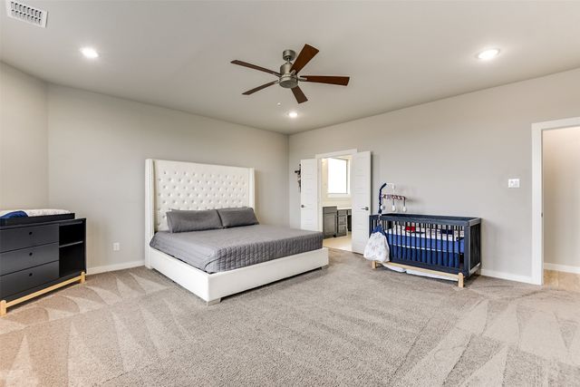 235 Half Moon Drive, Waxahachie, TX 75165