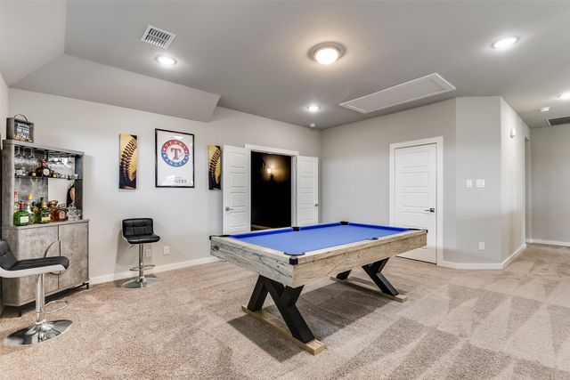 235 Half Moon Drive, Waxahachie, TX 75165