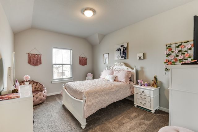 235 Half Moon Drive, Waxahachie, TX 75165