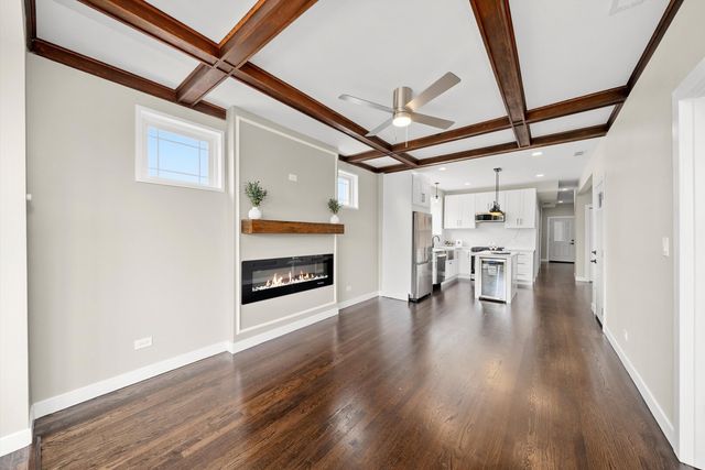 2101 S 48th Court, Cicero, IL 60804
