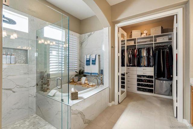 10829 LA ALBERCA, San Diego, CA 92127