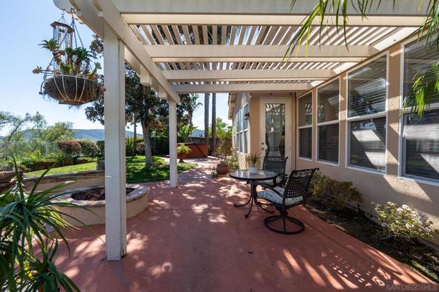 10829 LA ALBERCA, San Diego, CA 92127