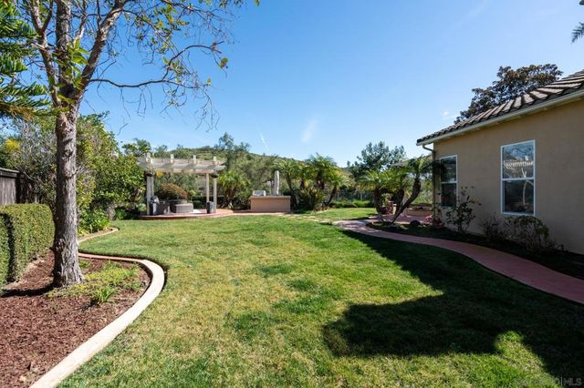 10829 LA ALBERCA, San Diego, CA 92127