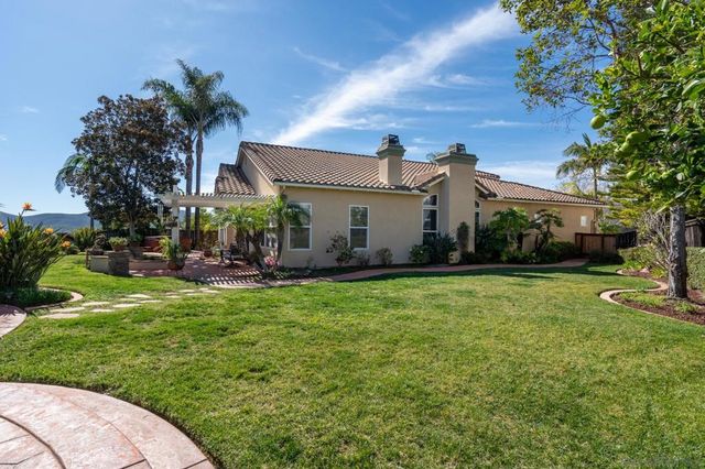 10829 LA ALBERCA, San Diego, CA 92127