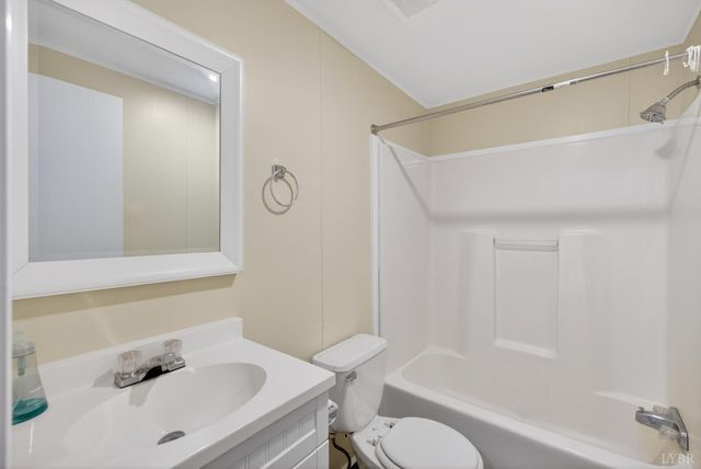 427 Spencer Road, Concord, VA 24538