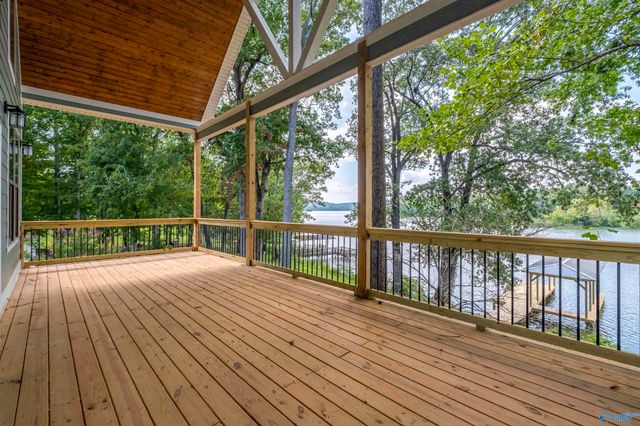 665 County Road 585, Cedar Bluff, AL 35959