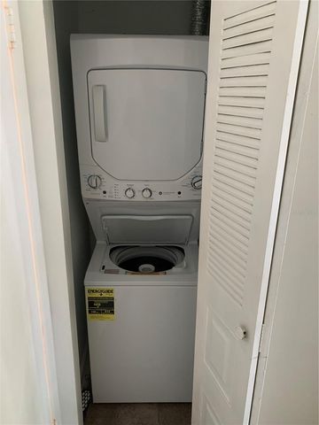 4049 CROCKERS LAKE BOULEVARD 25, Sarasota, FL 34238