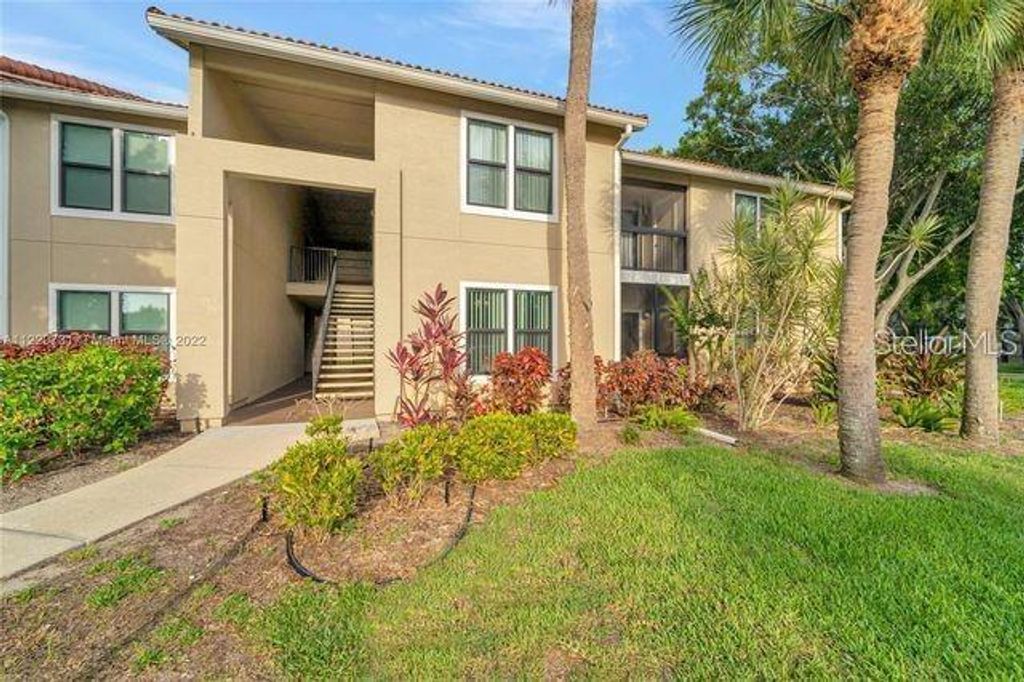 4049 CROCKERS LAKE BOULEVARD 25, Sarasota, FL 34238