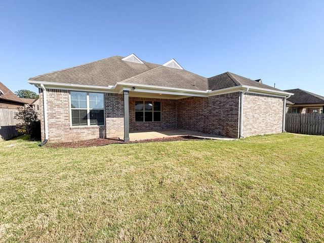 2211 COLERIDGE CV, Unincorporated, TN 38016