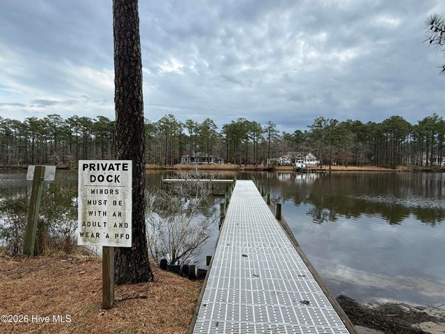 180 Tall Pines Drive, Oriental, NC 28571