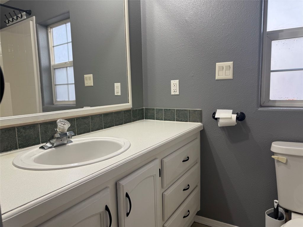 2822 9th Avenue N, Great Falls, MT 59401 photo 7