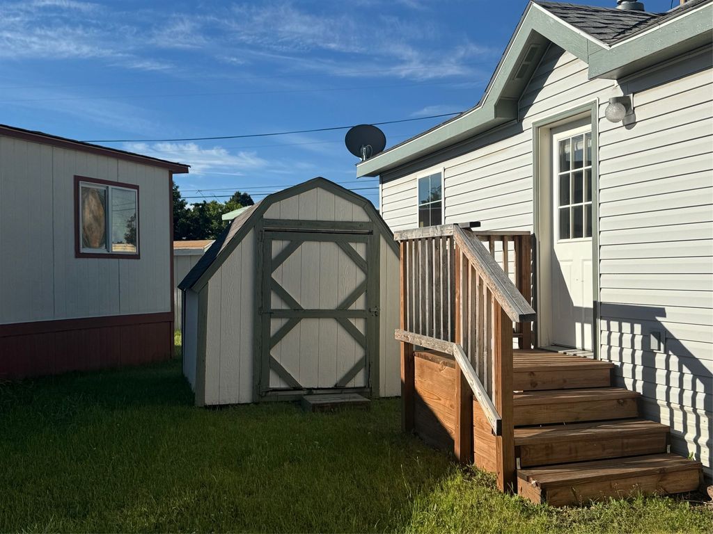 2822 9th Avenue N, Great Falls, MT 59401 photo 9