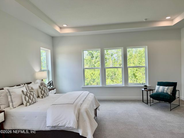 12127 ENDEAVOR Drive, Jacksonville, FL 32256