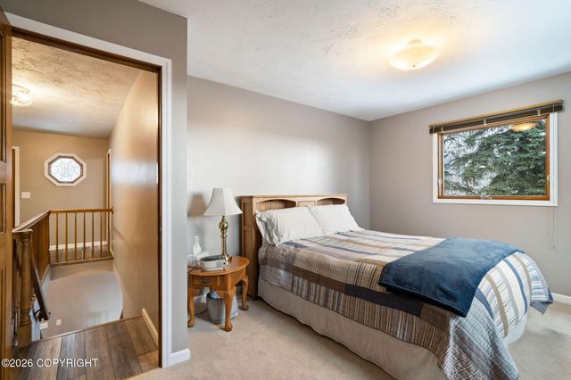 9502 Dinaaka Circle, Eagle River, AK 99577