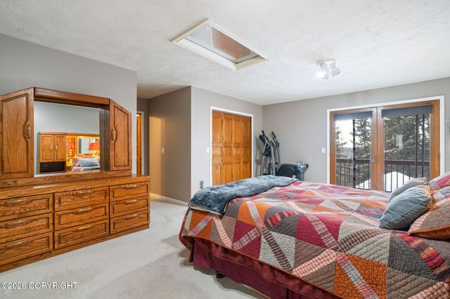 9502 Dinaaka Circle, Eagle River, AK 99577