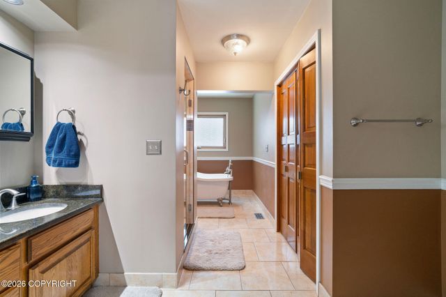 9502 Dinaaka Circle, Eagle River, AK 99577