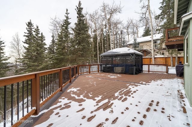 9502 Dinaaka Circle, Eagle River, AK 99577