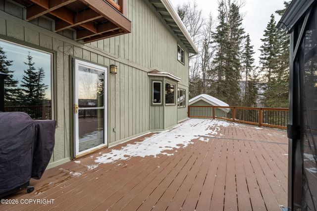 9502 Dinaaka Circle, Eagle River, AK 99577