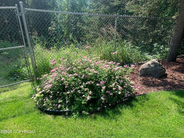 9502 Dinaaka Circle, Eagle River, AK 99577