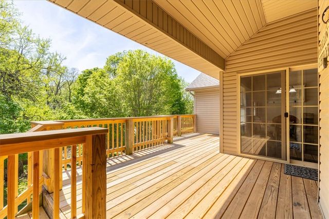 1939 N Batsford Drive, Fayetteville, AR 72704