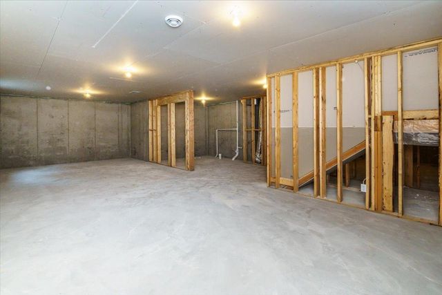 7805 Ava Trail, Inver Grove Heights, MN 55077