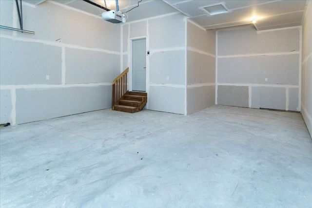 7805 Ava Trail, Inver Grove Heights, MN 55077