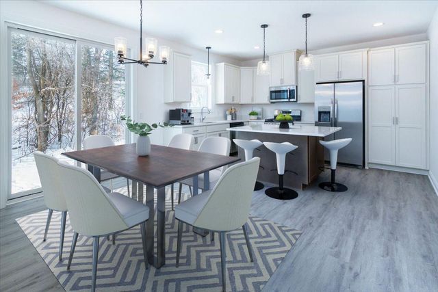 7805 Ava Trail, Inver Grove Heights, MN 55077