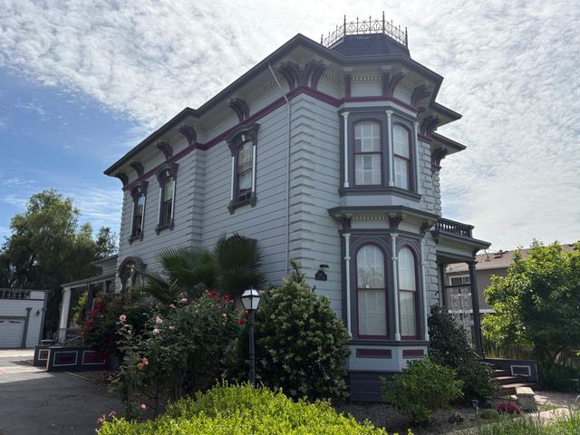 Address unavailable.