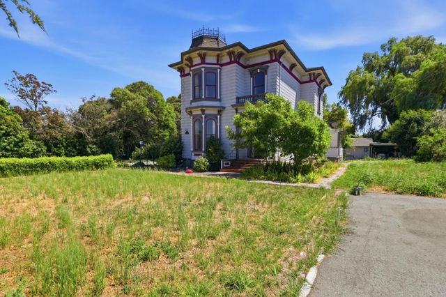 801 South Street, Hollister, CA 95023