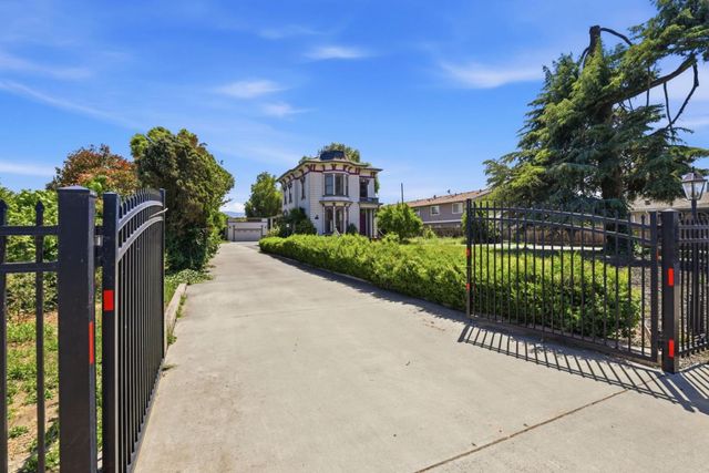 801 South Street, Hollister, CA 95023