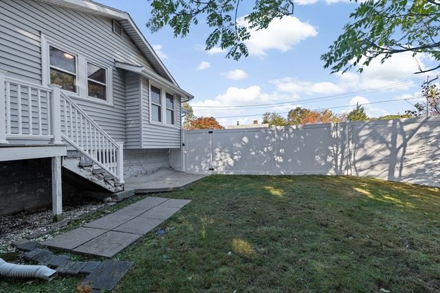52 Circuit Ave, Weymouth, MA 02188