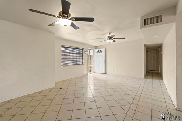 254 W 21 St, Yuma, AZ 85364