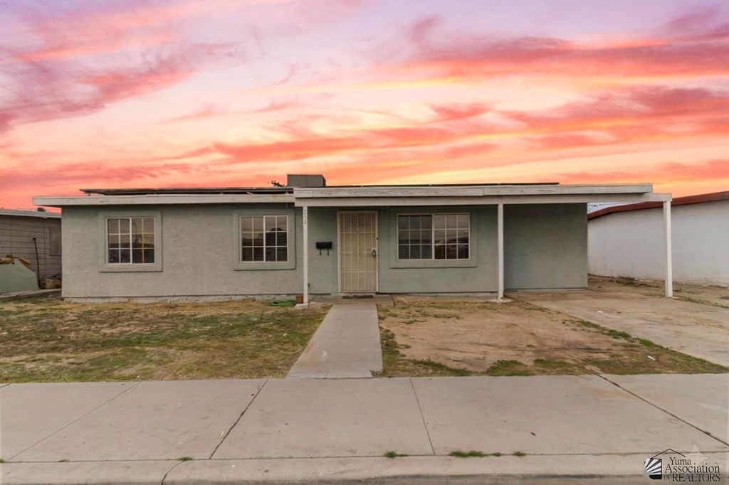 254 W 21 St, Yuma, AZ 85364