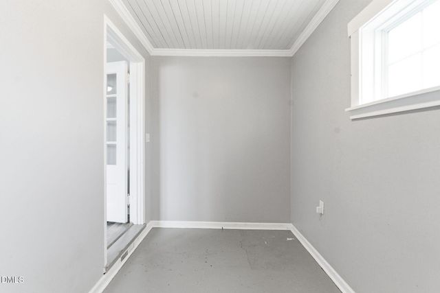 1401 Ashe Street, Burlington, NC 27217