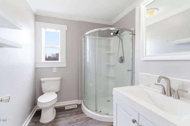 1401 Ashe Street, Burlington, NC 27217