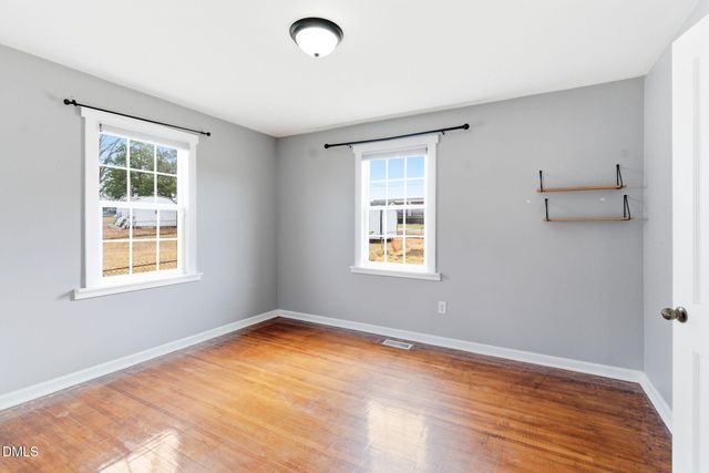 1401 Ashe Street, Burlington, NC 27217