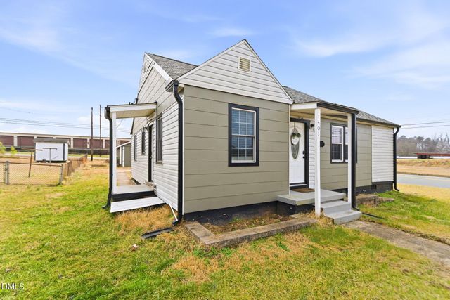 1401 Ashe Street, Burlington, NC 27217