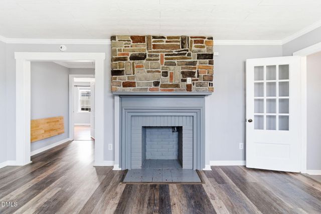 1401 Ashe Street, Burlington, NC 27217