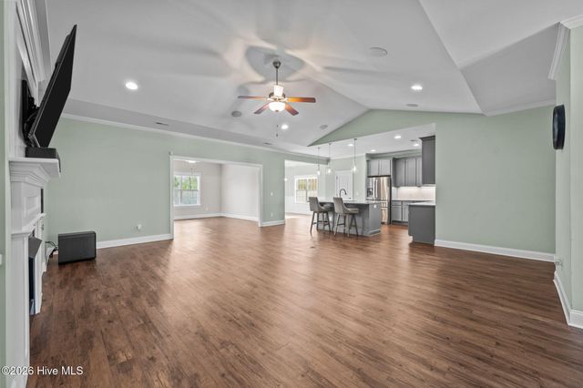 307 Lightning Bug Lane, Holly Ridge, NC 28445