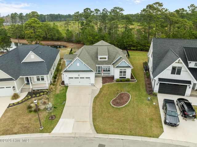 307 Lightning Bug Lane, Holly Ridge, NC 28445