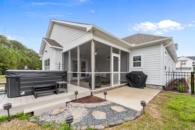 307 Lightning Bug Lane, Holly Ridge, NC 28445