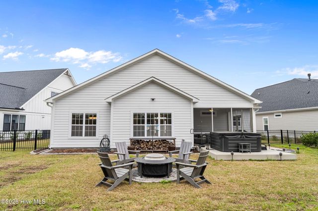 307 Lightning Bug Lane, Holly Ridge, NC 28445